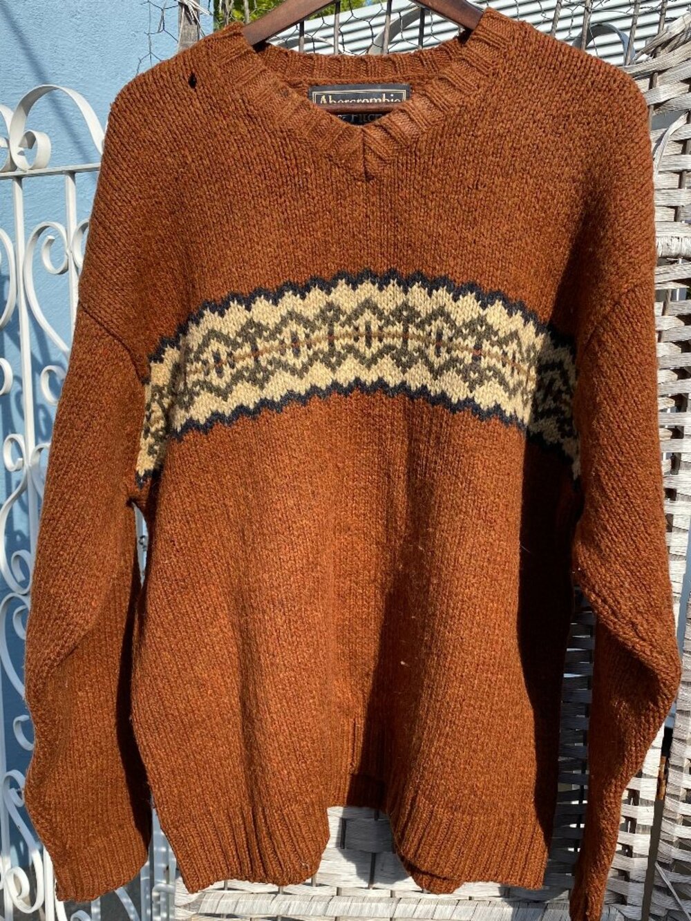 1990s Abercrombie & Fitch 100% Wool V Neck Sweater Brown Rust Orange Vintage